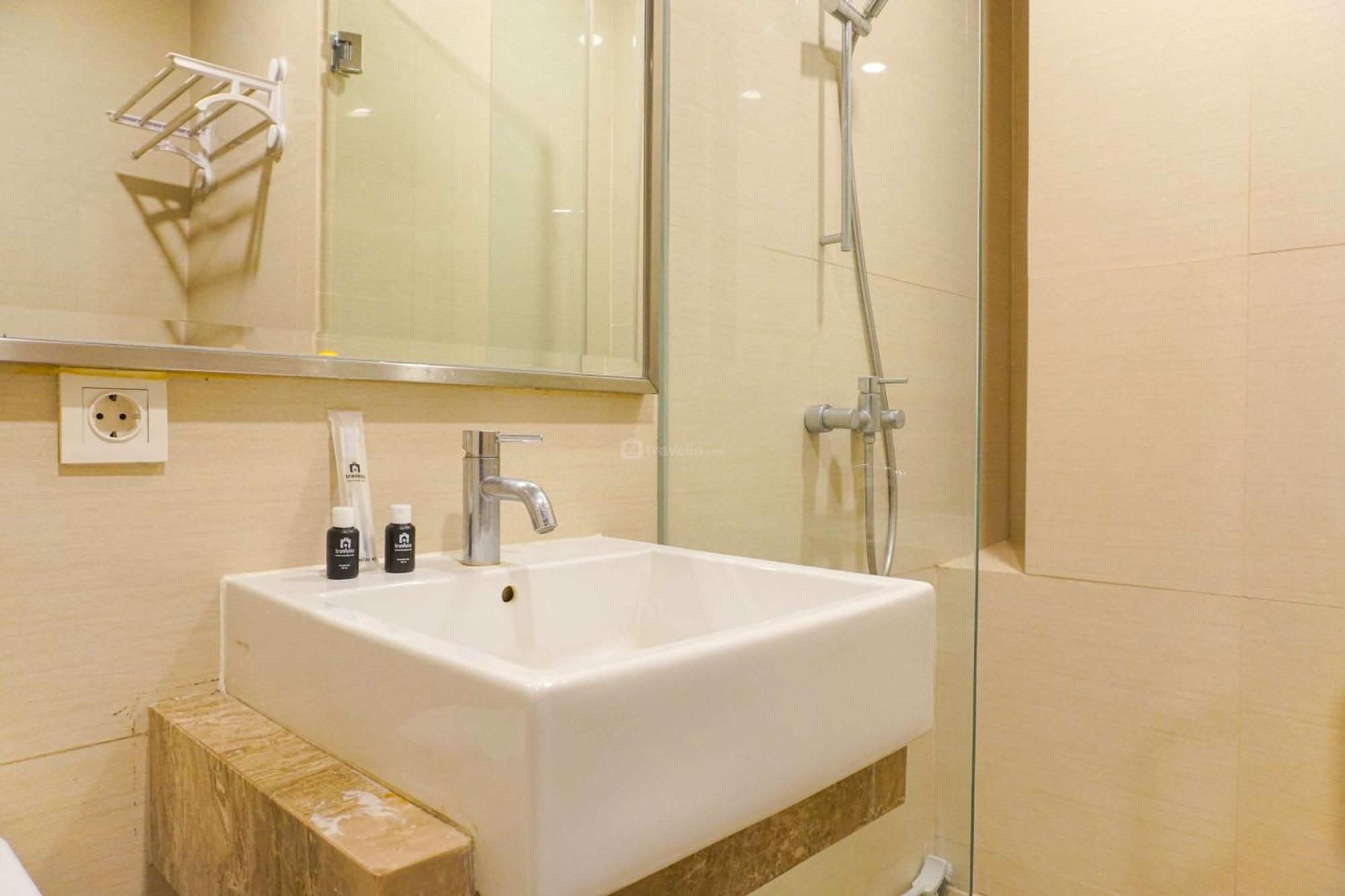 Appartement And Warm 2br Casa Grande By Travelio Jakarta